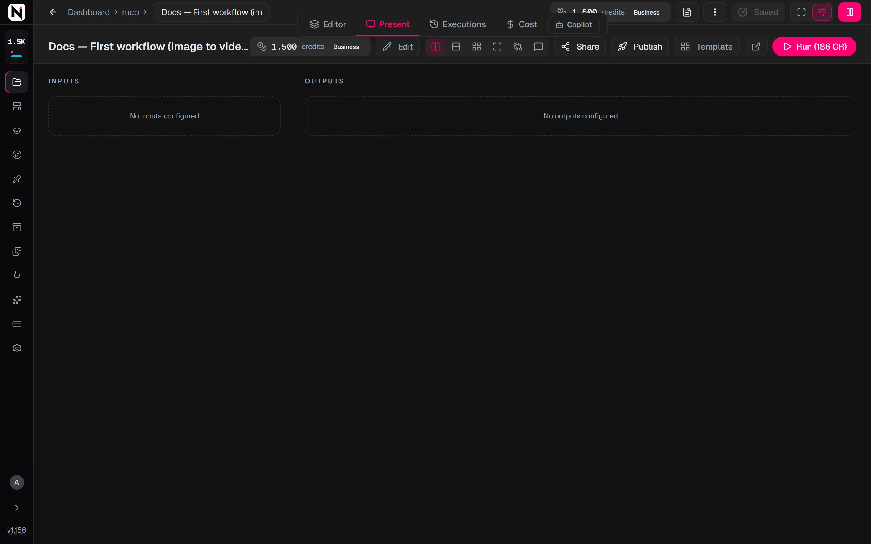 The Present tab of the editor with the Inputs and Outputs areas and the Share, Publish, Template and Run buttons.